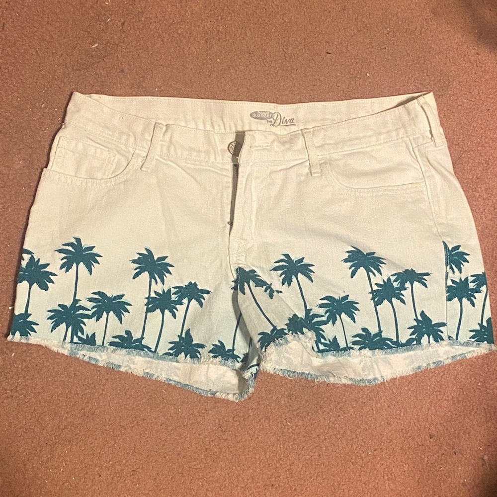 Old navy shorts